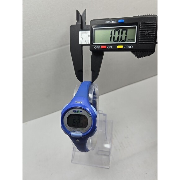 Womens Timex Ironman Triathlon 10 Lap Digital Watch Indiglo Alarms New Battery - Picture 6 of 11